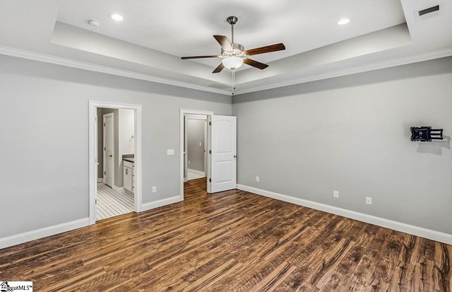 465 S Ackworth Lane, Spartanburg, SC 29301