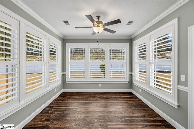 465 S Ackworth Lane, Spartanburg, SC 29301