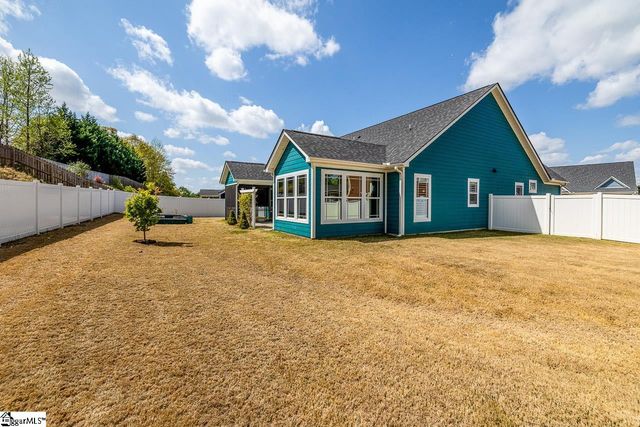 465 S Ackworth Lane, Spartanburg, SC 29301