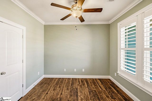 465 S Ackworth Lane, Spartanburg, SC 29301