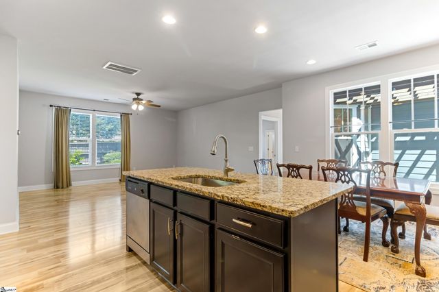 201 Wicker Park Avenue, Greer, SC 29651