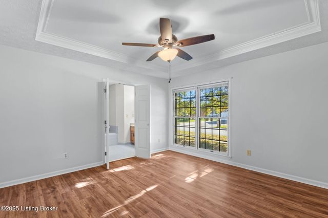 403 Sam Dr, Louisville, KY 40214