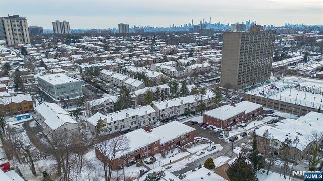 1628 Valley Street 2A, Fort Lee, NJ 07024