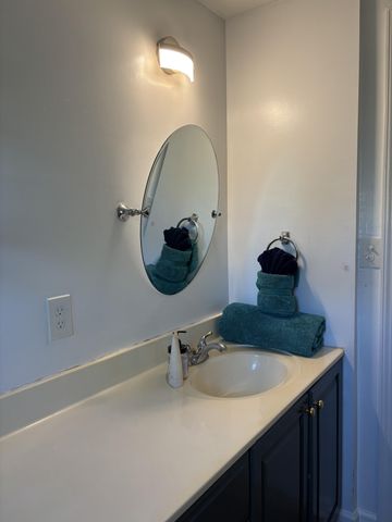 519 Stewart ST, Goodview, VA 24095
