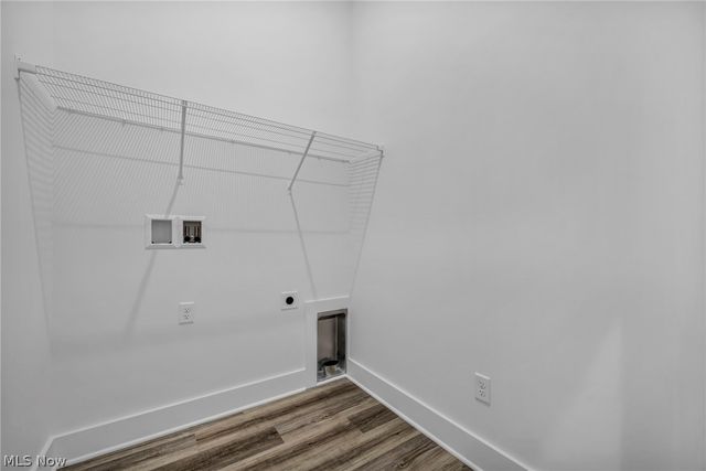 3621 Great Windsor Lane, Green, OH 44685