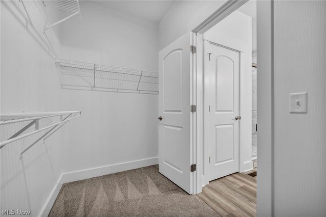 3621 Great Windsor Lane, Green, OH 44685