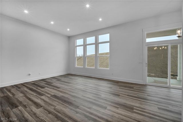 3621 Great Windsor Lane, Green, OH 44685