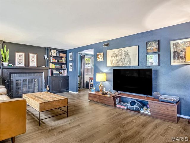 1408 Grand Avenue, Edwardsville, IL 62025