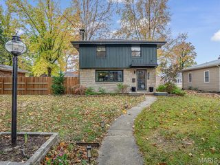 1408 Grand Avenue, Edwardsville, IL 62025