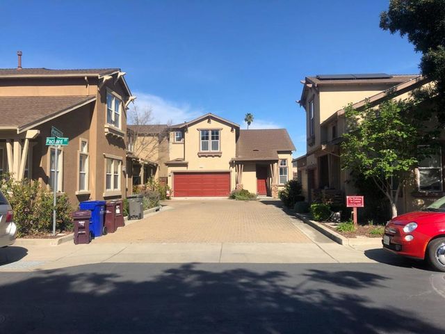 10864 Peerless Court, Oakland, CA 94603