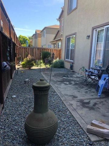 10864 Peerless Court, Oakland, CA 94603