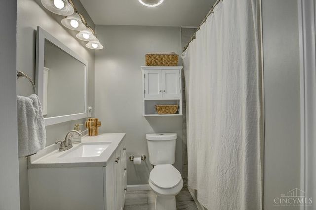 609 Neptune Way, Union Twp, OH 45244