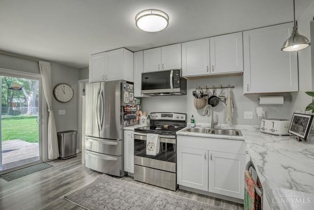 609 Neptune Way, Union Twp, OH 45244