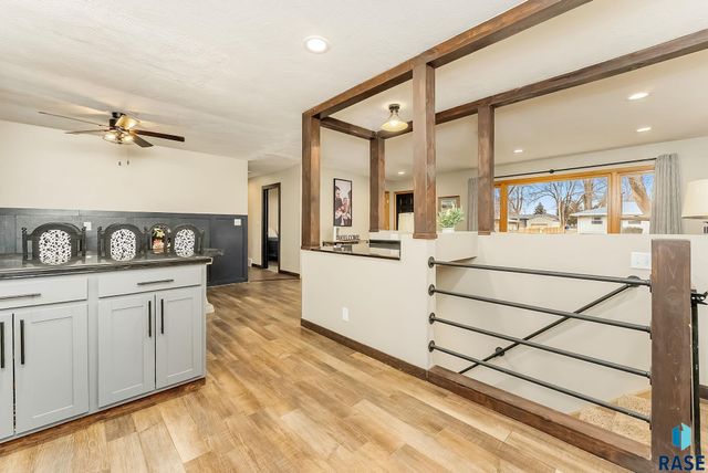 5104 W 38th St Street, Sioux Falls, SD 57106