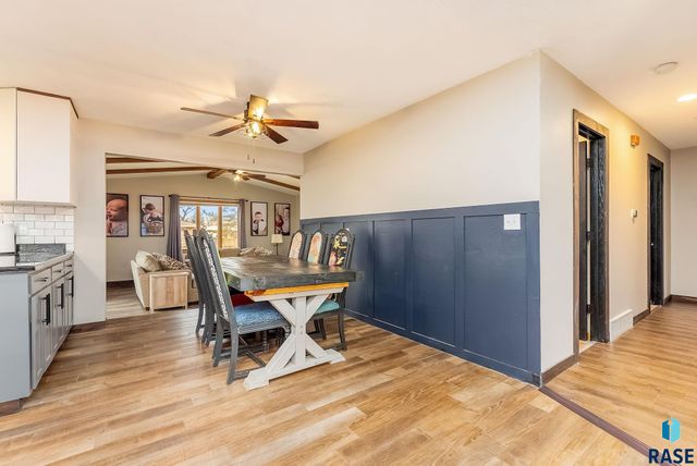 5104 W 38th St Street, Sioux Falls, SD 57106