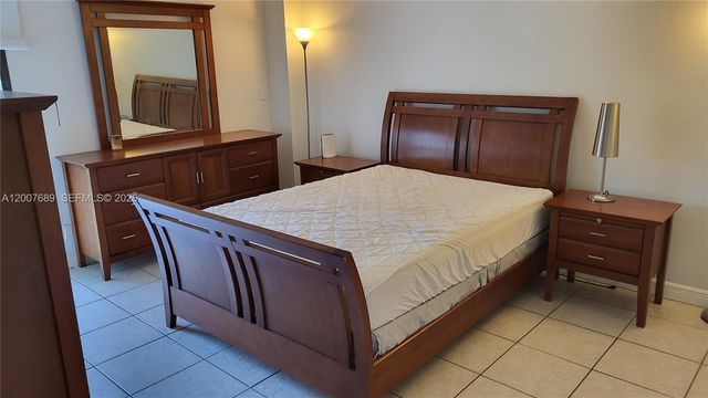 3475 N Country Club Drive 409, Aventura, FL 33180