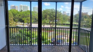 3475 N Country Club Drive 409, Aventura, FL 33180