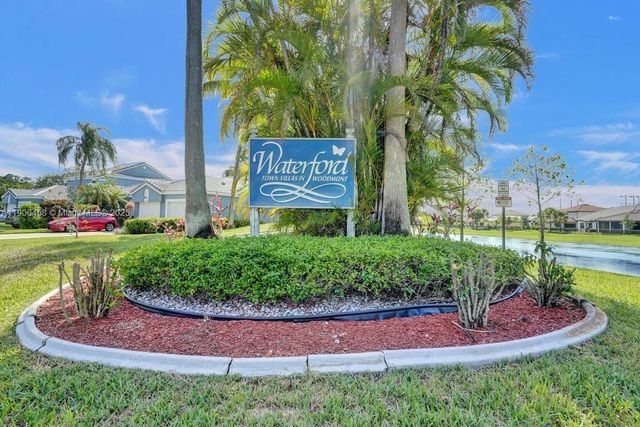 8465 Waterford Cir, Tamarac, FL 33321