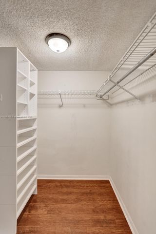 8465 Waterford Cir, Tamarac, FL 33321