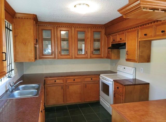 2426 Spring Dusk Lane, Spring, TX 77373