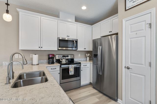 15137 RAIN LILY Street, Jacksonville, FL 32258