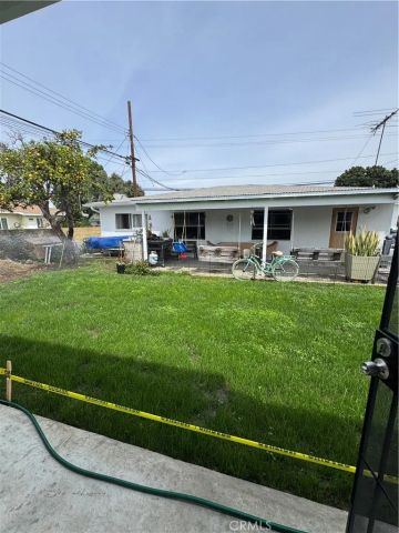 8418 Stewart And Gray, Downey, CA 90241