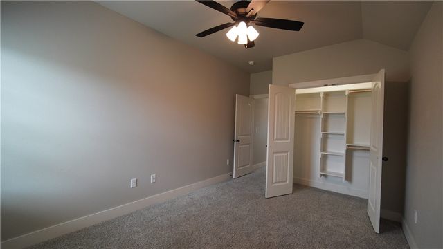 1904 Hudson Drive, Siloam Springs, AR 72761