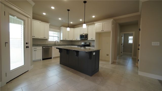 1904 Hudson Drive, Siloam Springs, AR 72761
