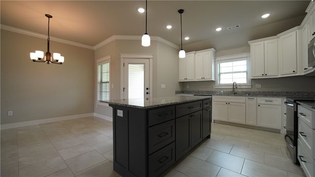 1904 Hudson Drive, Siloam Springs, AR 72761
