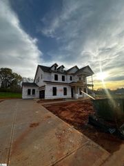 604 Timber Grove Drive, Simpsonville, SC 29681