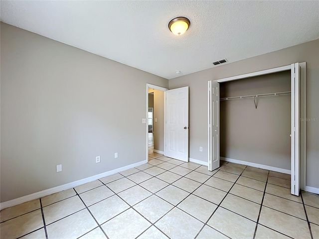 1005 WINDING WATER WAY, Clermont, FL 34714