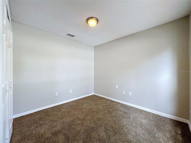 1005 WINDING WATER WAY, Clermont, FL 34714