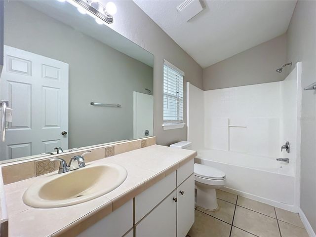 1005 WINDING WATER WAY, Clermont, FL 34714