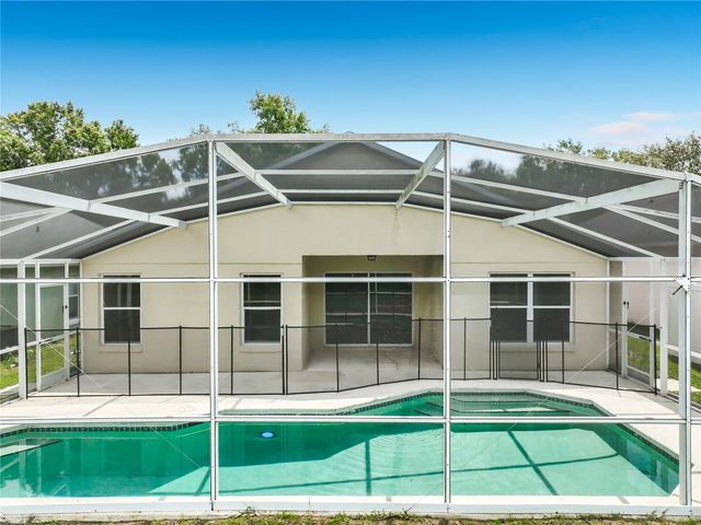 1005 WINDING WATER WAY, Clermont, FL 34714
