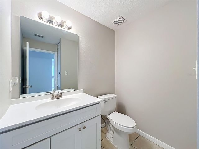 1005 WINDING WATER WAY, Clermont, FL 34714