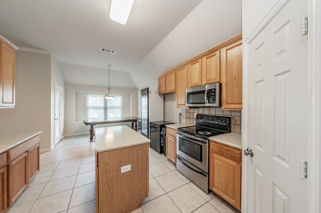 2006 Water Fall Way, Wylie, TX 75098