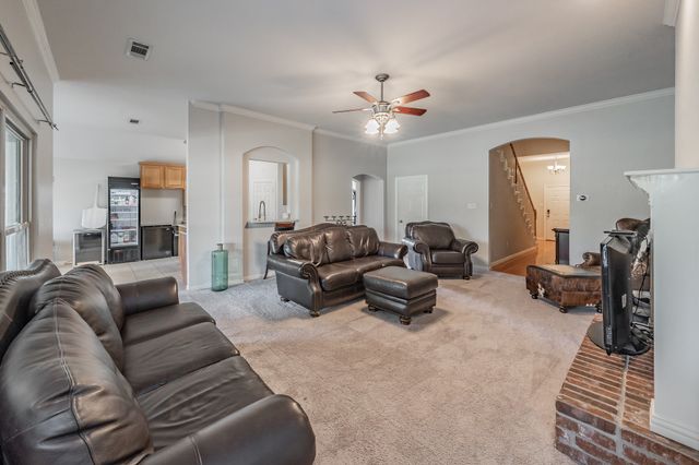 2006 Water Fall Way, Wylie, TX 75098