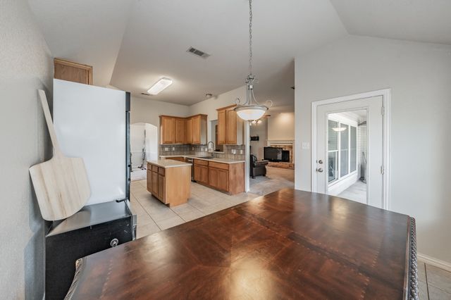2006 Water Fall Way, Wylie, TX 75098
