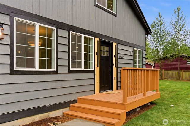 12425 9th Drive SE, Everett, WA 98208