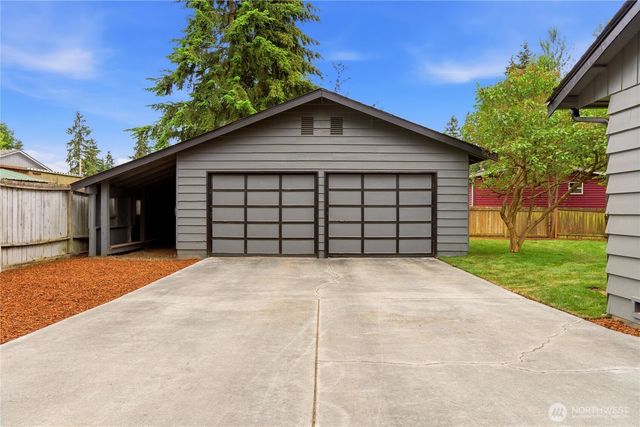 12425 9th Drive SE, Everett, WA 98208