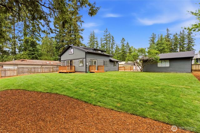 12425 9th Drive SE, Everett, WA 98208