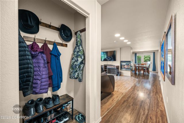 10036 Caribou Street, Eagle River, AK 99577