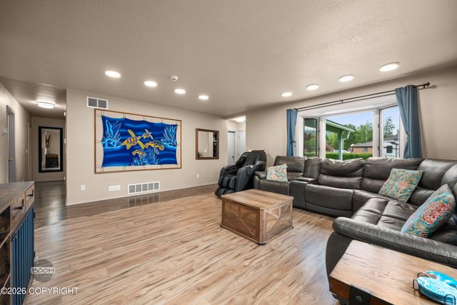 10036 Caribou Street, Eagle River, AK 99577