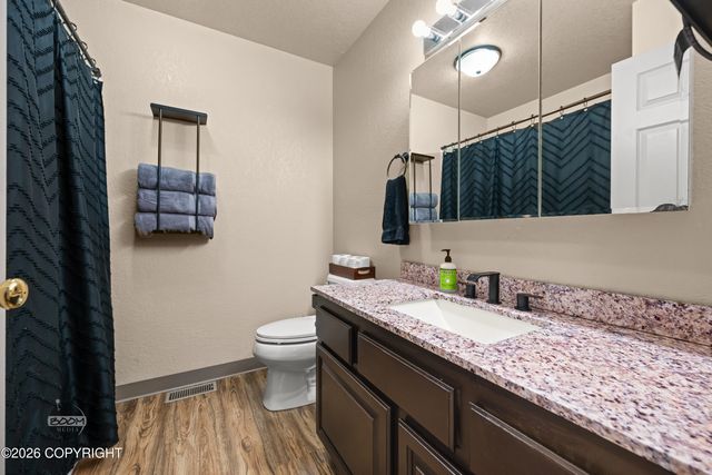 10036 Caribou Street, Eagle River, AK 99577