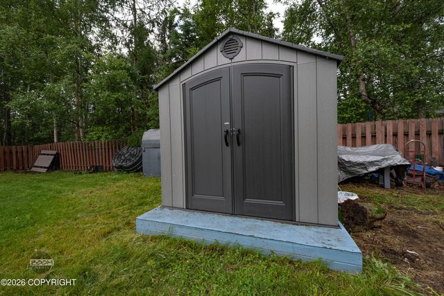 10036 Caribou Street, Eagle River, AK 99577