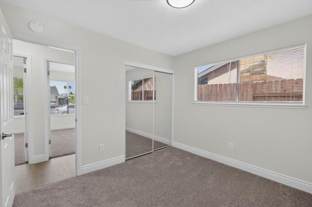 7828 Rockhurst Way, Sacramento, CA 95828