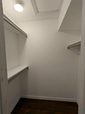 427 Pogue Street, Cedar Hill, TX 75104