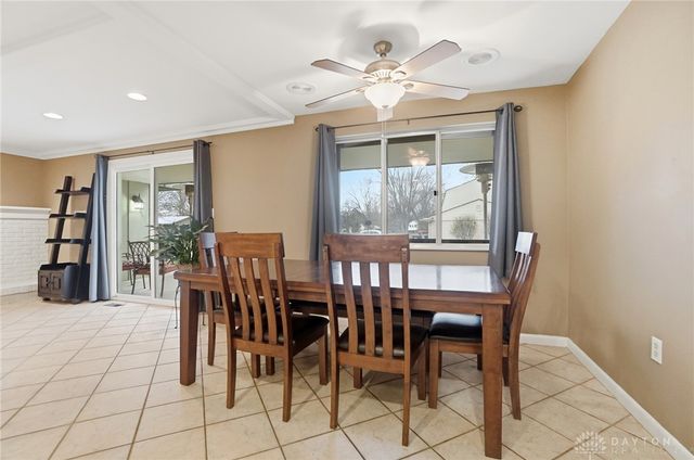 2000 Meadowside Lane, Dayton, OH 45458