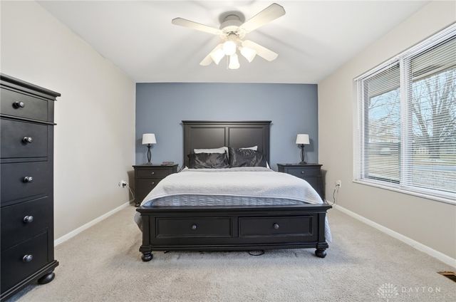 2000 Meadowside Lane, Dayton, OH 45458