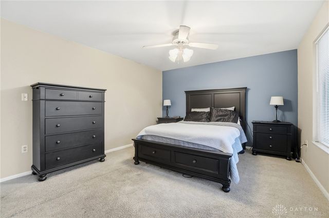 2000 Meadowside Lane, Dayton, OH 45458